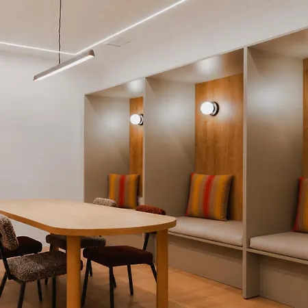 Hostel Casa Nido Diagonal Barcelona