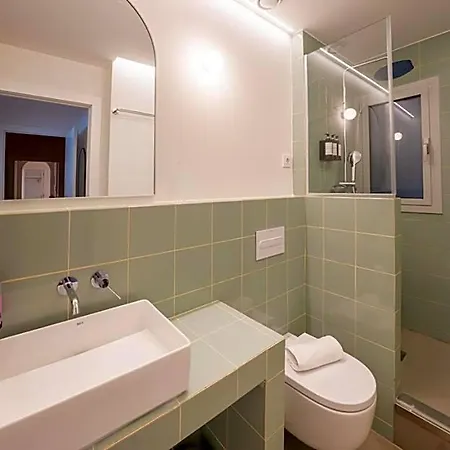 Casa Nido Diagonal Ostello *