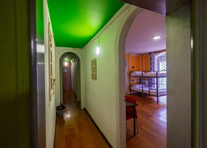 Diagonal House Vandrarhem Barcelona