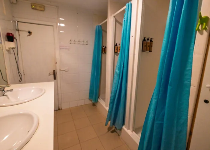 Diagonal House Vandrarhem