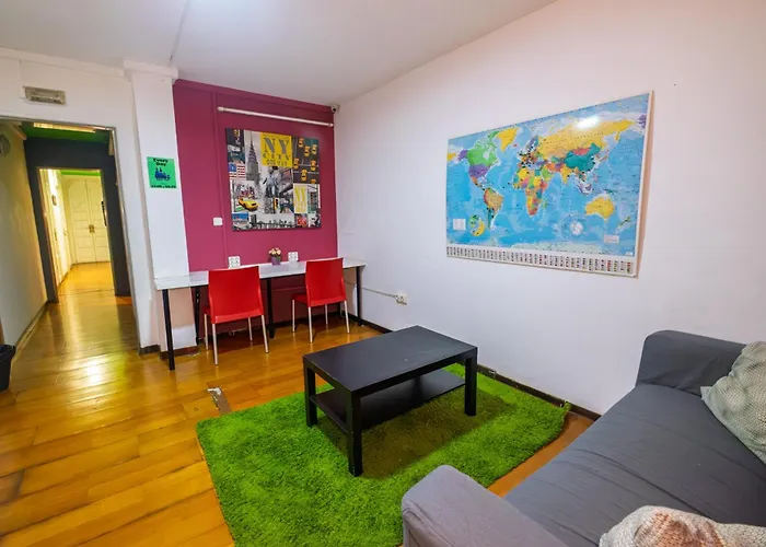 Diagonal House Hostel Barcelona