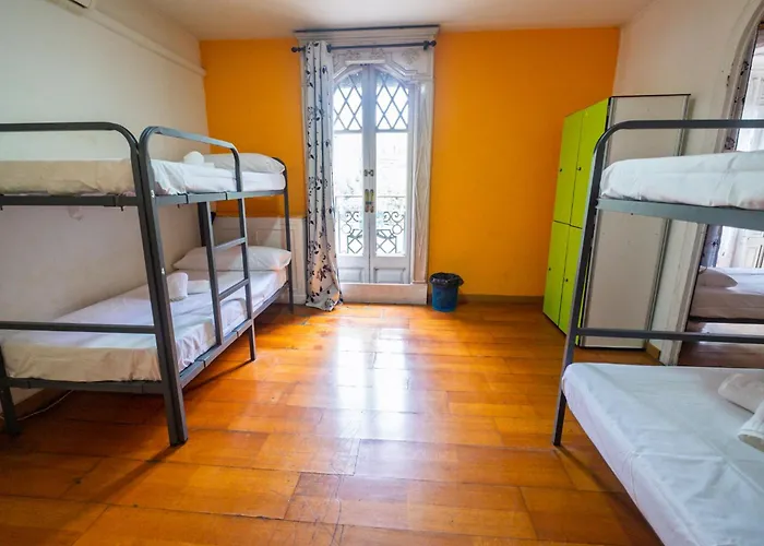 Hostel Diagonal House