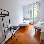 Diagonal House Hostel