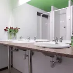Hostel Diagonal House