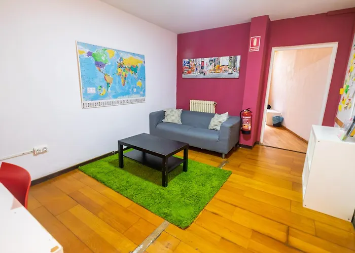 Diagonal House